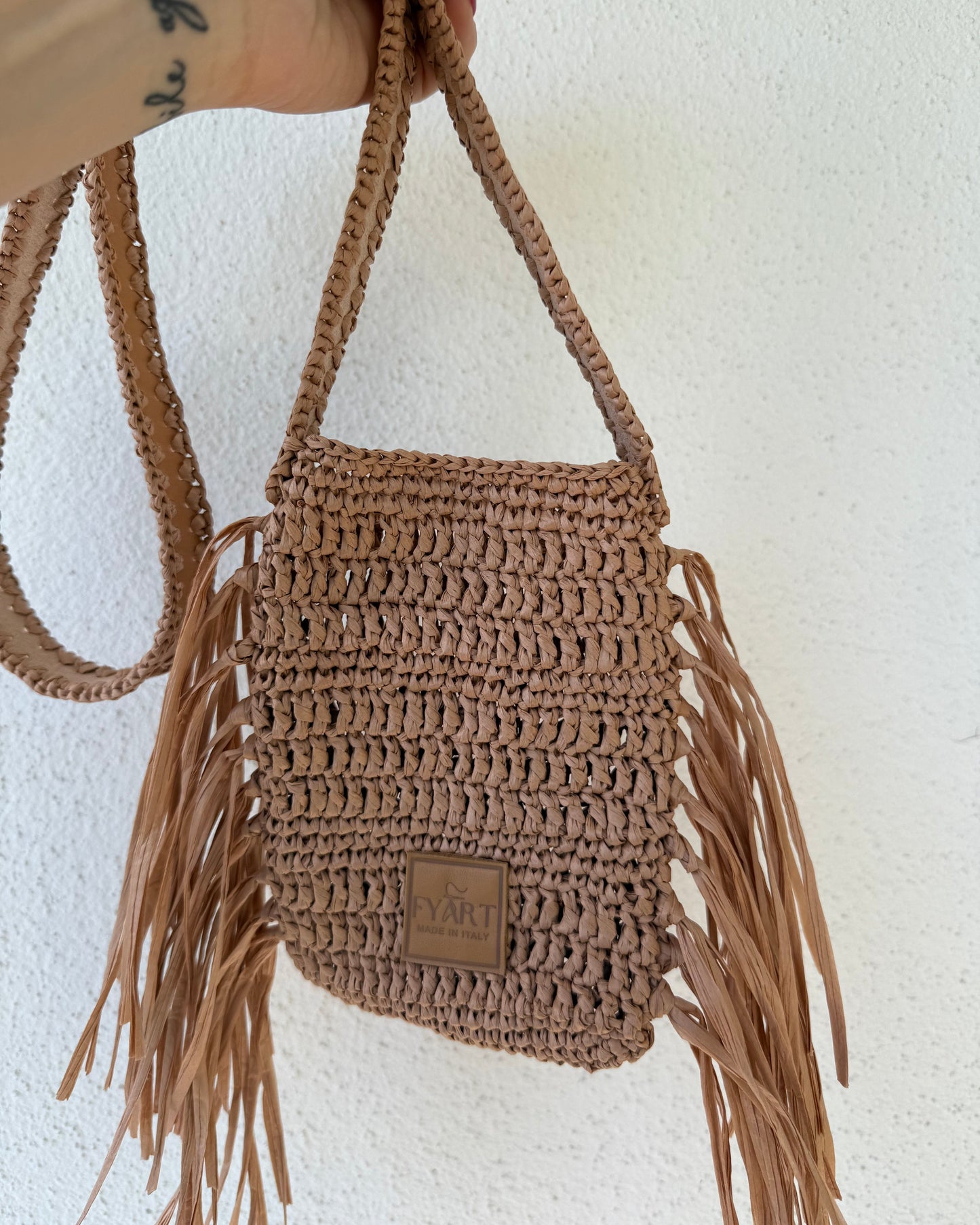 modello DAPHNE in rafia