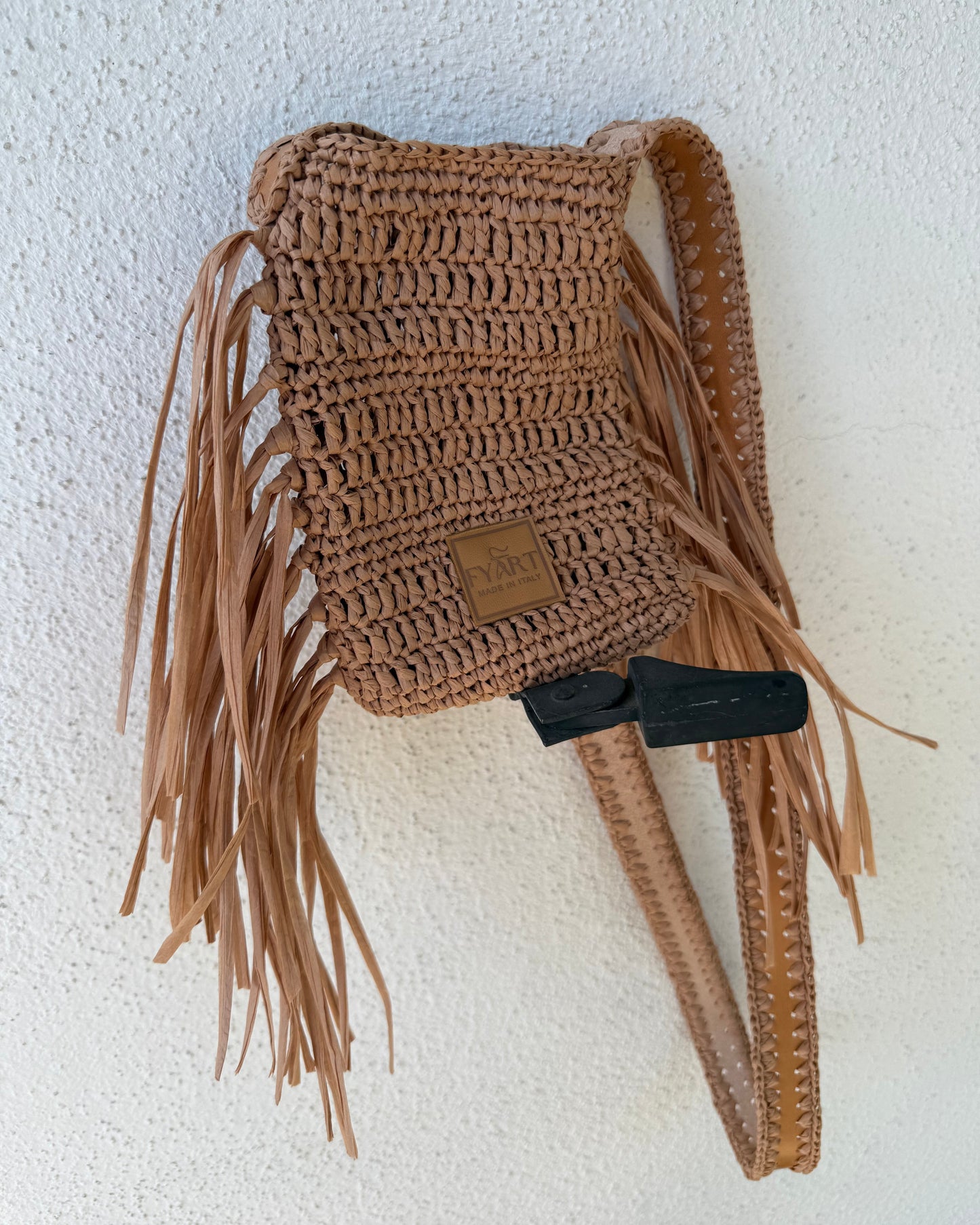 modello DAPHNE in rafia